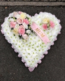 Classic White and pink Heart with mum sash