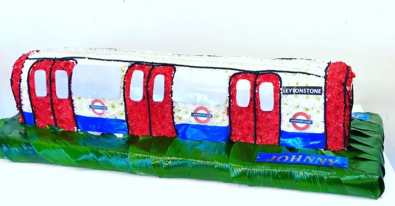 london underground train