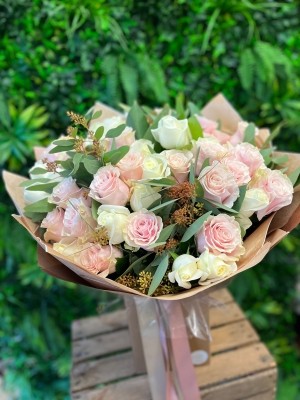 Pastel roses