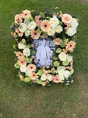 Peach and white photo frame