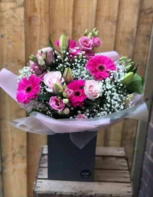 Pink Radiance Hand tied With Belgian Chocolates