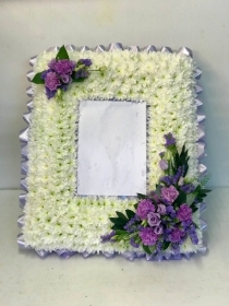 photo frame lilac