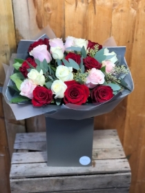 Valentines mixed roses bouquet